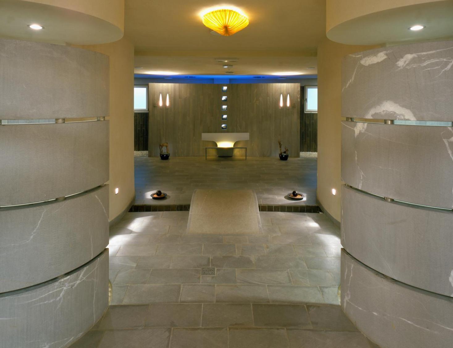 Posta Zirm Hotel Corvara In Badia Bagian luar foto